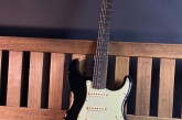 Fender 2022 Custom Shop 1960 Stratocaster Heavy Relic-2.jpg
